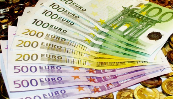România amână intrarea în zona euro pentru 2021-2023 - romaniaeuro-1392911245.jpg