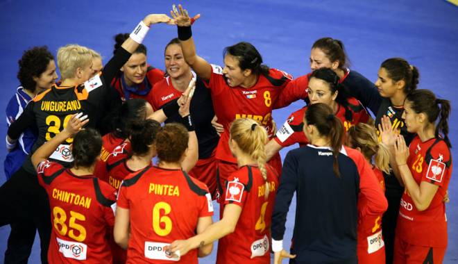 România va lupta cu Serbia, în barajul pentru CM de handbal feminin 2015 - romaniahandbalsursamonitorulcjro-1419282635.jpg