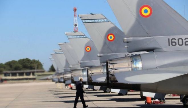 100.000 de combinezoane de protecție vor fi aduse din Germania de Forțele Aeriene Române - romanianairforce-1586782995.jpg