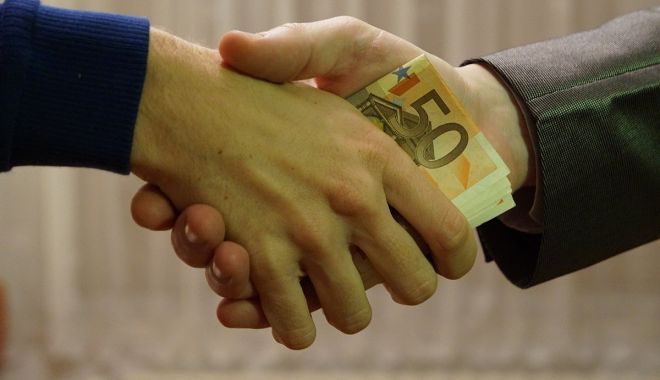 România nu a transpus corect a IV-a Directivă privind spălarea banilor - romanianuatranspus-1613725897.jpg
