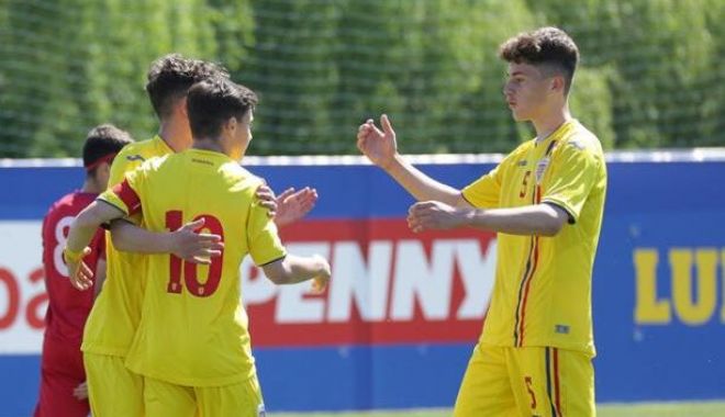 Fotbal / Naţionala U16, cantonament la Buftea. Opt jucători ai Farului, în lot - romaniau1620052y6a7834696x419-1631534714.jpg