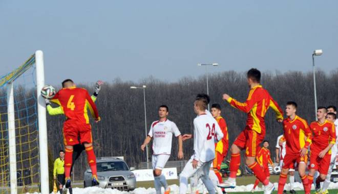 România U17 - FC Voluntarii II 2-3, într-un meci de pregătire - romaniau17-1424625093.jpg