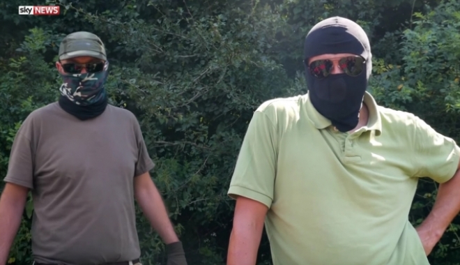 Cei trei români din reportajul Sky News rămân în arest preventiv - romaniskynews50338700-1473408657.jpg
