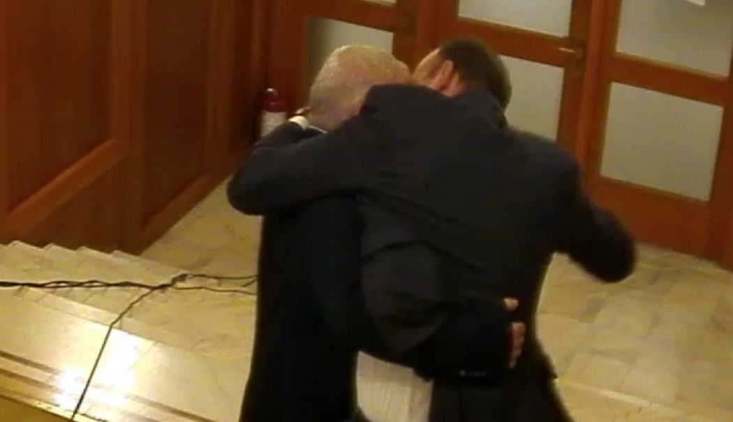Fostul deputat Dan Vîlceanu, trimis în judecată, după ce l-a mușcat de nas pe un coleg în Parlament