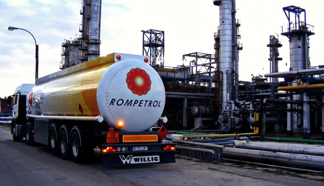 Rompetrol Rafinare, profit net consolidat de aproape 21 milioane dolari - rompetrol-1479312280.jpg