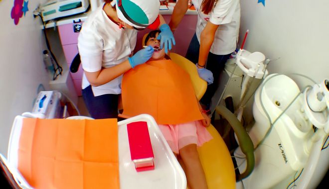 Program național de sănătate dentară sprijinit de KMG International - rompetrol-1570219028.jpg
