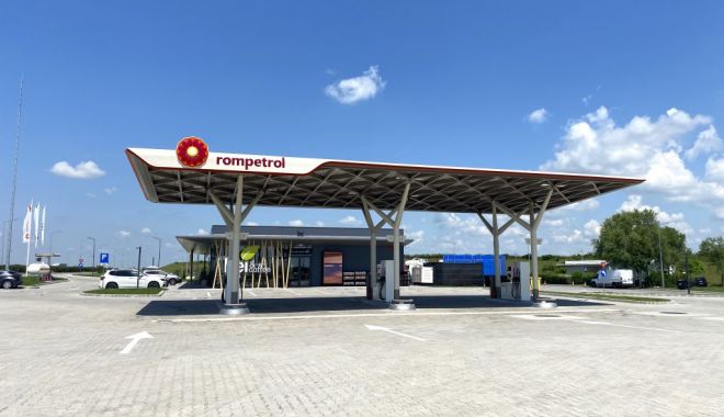Stațiile Rompetrol, în drumul turiștilor care ajung la mare