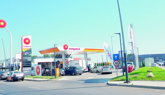 Rompetrol, premieră pentru orașul Bacău - prima stație cu încărcare electrică - rompetrolbacau3-1534169514.jpg