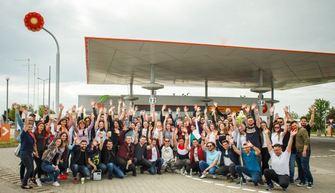 100 de studenți din toată țara, în vizită la Rafinăria Petromidia - rompetrolstudentiinstatie-1558732881.jpg