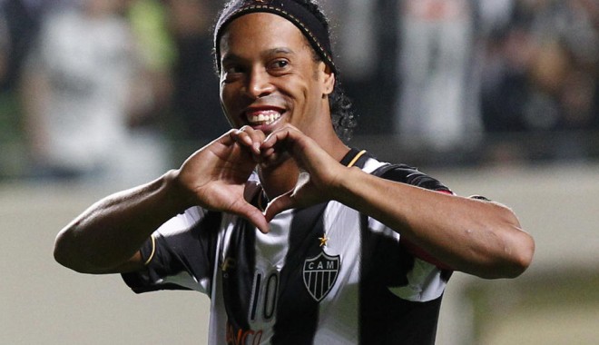 Ronaldinho și-a reziliat contractul cu Atletico Mineiro - ronaldinhoatleticomineiro1newell-1406629434.jpg