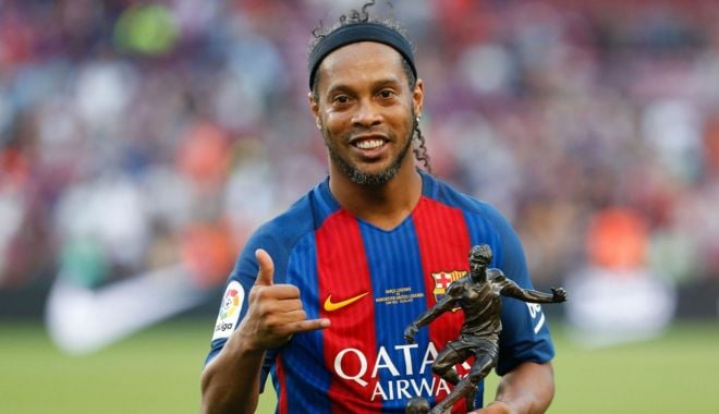 DECIZIE luată de Ronaldinho, urmărit de Justiție - ronaldinhobarcelonamanchesteruni-1541684236.jpg