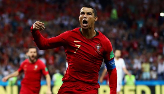 Cristiano Ronaldo a depăşit bariera de 100 de goluri pentru Portugalia - ronaldogoluriinternationalsursaf-1599642380.jpg