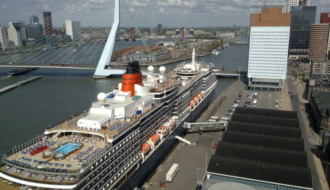 Rotterdam, cel mai mare port al Europei, produce energie solară - rotterdamproduceenergiesolara-1474199862.jpg