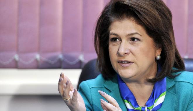 Rovana Plumb:PSD traversează  o perioadă  destul de agitată - rovanaplumb-1435335307.jpg