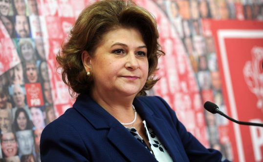 Rovana Plumb face un apel la Iohannis să înceteze cu amenințările - rovanaplumb538x332-1526213580.jpg