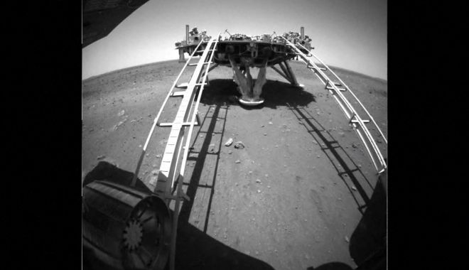 Cu ce viteză se mișcă roverul chinez pe Marte și de ce locul unde a ajuns este unul interesant - rover-1622808544.jpg