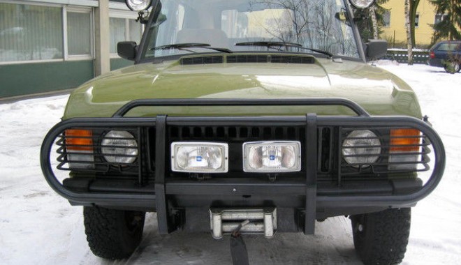 Cât costă Land Roverul de vânătoare al lui Erich Honecker - rover3-1413809323.jpg