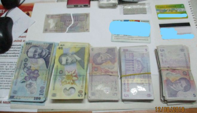 O femeie și-a recuperat rucsacul plin de bani, uitat pe mașină, în Agigea - rucsac1-1534229254.jpg