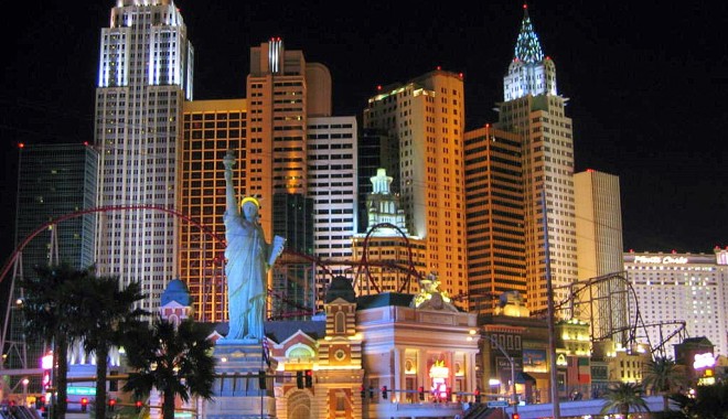 Cine sunt românii care vor să dea lovitura la Las Vegas? - rugby-1328610992.jpg
