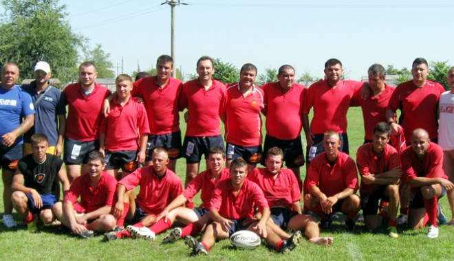 CS Năvodari a revenit pe primul loc - rugby-1343058143.jpg