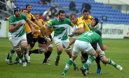 Vin italienii, Lupii schimbă garda! - rugby-1382112330.jpg