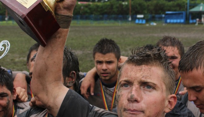 RCJ Farul, campioană națională de rugby juniori U18 - rugby90-1338142897.jpg