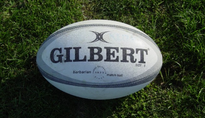 Rugby / S-au pus în vânzare biletele pentru finalele Superligii - rugbyball-1349096949.jpg