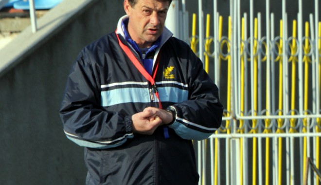 Virgil Năstase debutează, mâine, pe banca tehnică  a RCJ Constanța - rugbyfarul2-1375979119.jpg