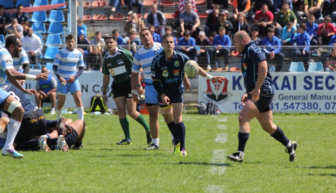 SuperLiga la rugby, etapa a treia RCJ Constanța s-a înclinat în fața Timișoarei  (GALERIE FOTO) - rugbyfarultimisoara12-1335163456.jpg