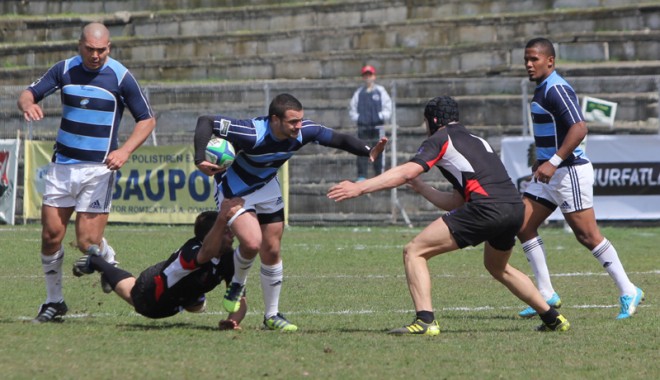 RCJ Constanța joacă, în acest week-end, la Cluj - rugbyfarulunivcluj31-1368807143.jpg