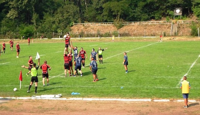 Galerie FOTO. Rugby: CS Năvodari, punct bonus defensiv în meciul cu RC Bârlad - rugbynavodari1-1407926497.jpg