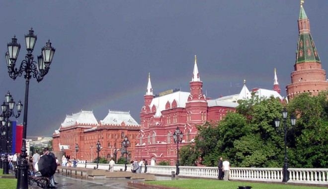 Securitate sporită la Moscova  în perspectiva alegerilor - rusia-1322836212.jpg