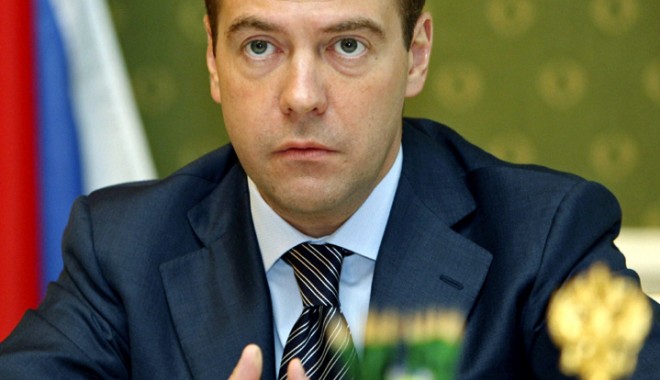 Dmitri Medvedev, ales la conducerea partidului Rusia Unită - rusia-1338128204.jpg