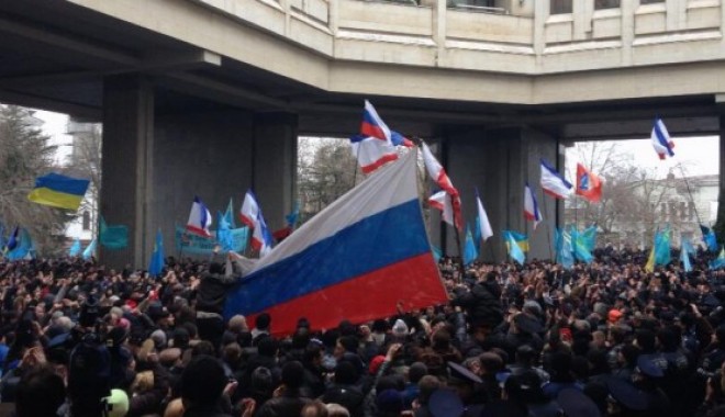 Manifestație prorusă la Donețk - rusia-1394274302.jpg