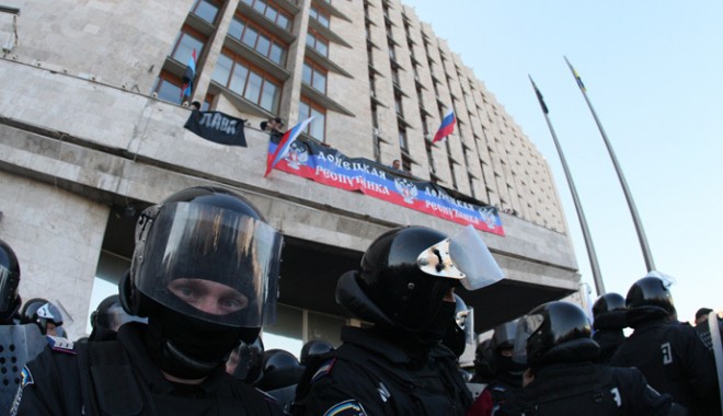 Ucraina / SBU au arestat zece spioni ruși - rusia-1397751623.jpg