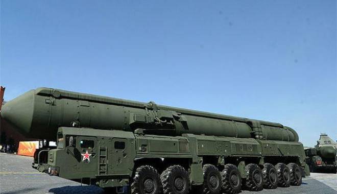 Rusia a testat o rachetă balistică intercontinentală - rusia-1414835699.jpg