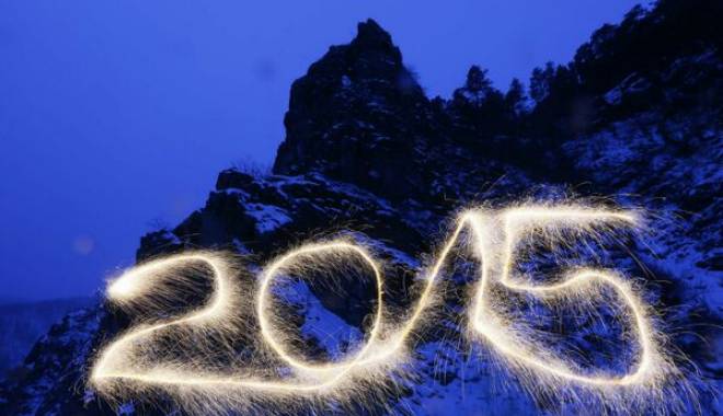 LA MULȚI ANI, 2015! Noaptea Anului Nou pe tot globul pământesc! IMAGINI DE POVESTE - rusia-1420098741.jpg