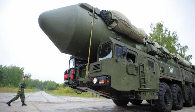 Amenințarea lui Putin: Rusia se dotează cu 40 de noi rachete nucleare - rusia-1434463093.jpg