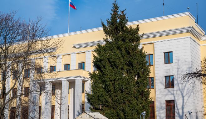 NEWS ALERT: România obligă ambasada Rusiei să trimită 40 de angajați înapoi la Moscova