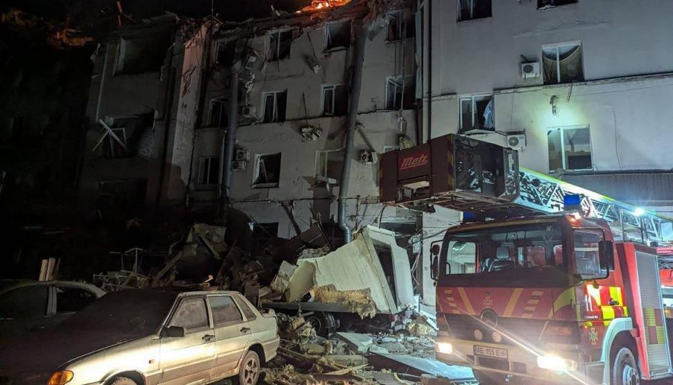 Rusia a bombardat orașul natal al lui Zelenski. Există numeroase victime - rusiaabombardatorasulnatalalluiz-1741243530.jpg