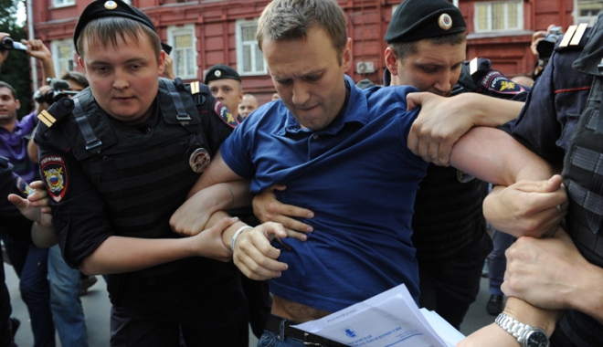 Proteste de amploare la Moscova.  Mii de persoane arestate, principalul opozant al lui Putin, condamnat - rusiaproteste-1497351091.jpg