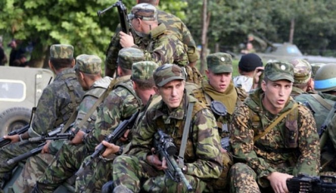 Rusia a adus armament greu lângă România, 