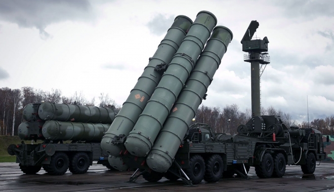 Iranul a testat cu succes sistemul rus de apărare antiaeriană S-300 - russians300s300missilesamantiair-1488628687.jpg