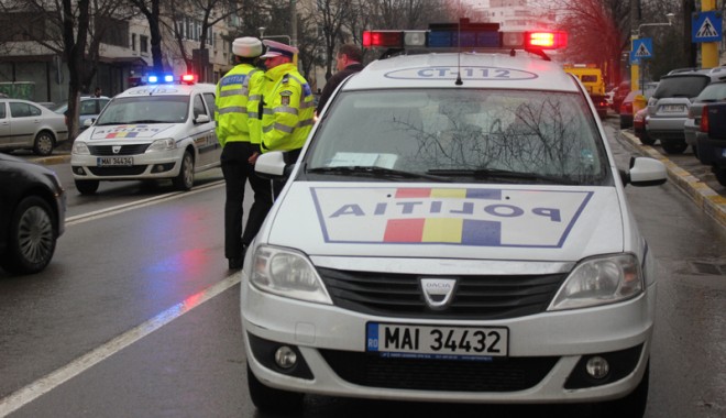 Sute de amenzi și dosare penale pentru șoferii indisciplinați - rutiera3-1364744303.jpg