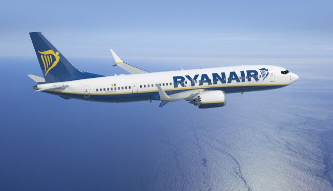 Un pilot Ryanair a leșinat în timpul unei aterizări forțate pe furtună - ryanair-1535371137.jpg