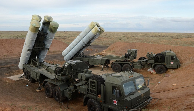 Rusia desfășoară noi rachete S-400 în Crimeea - s400-1515855815.jpg