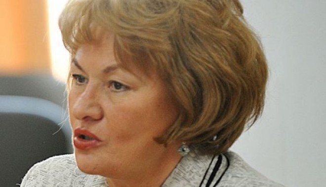 Sabina Funar va fi consilier de conturi încă trei ani - sabinafunar-1317140305.jpg
