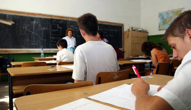 Concurență acerbă între elevii de 10,  pentru un loc în liceele constănțene de elită - sacrificiileelevilor-1436106973.jpg
