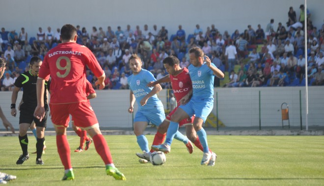Fotbal / Săgeata Năvodari rămâne neînvinsă și după meciul cu FC Botoșani / Galerie foto - sageata6-1375606165.jpg