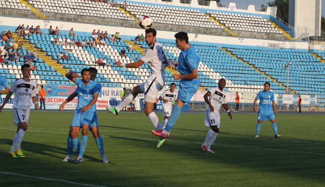 Iată scorul final al meciului dintre Săgeata Năvodari și FC Brașov - sageatagazmetan413743539581-1387469125.jpg